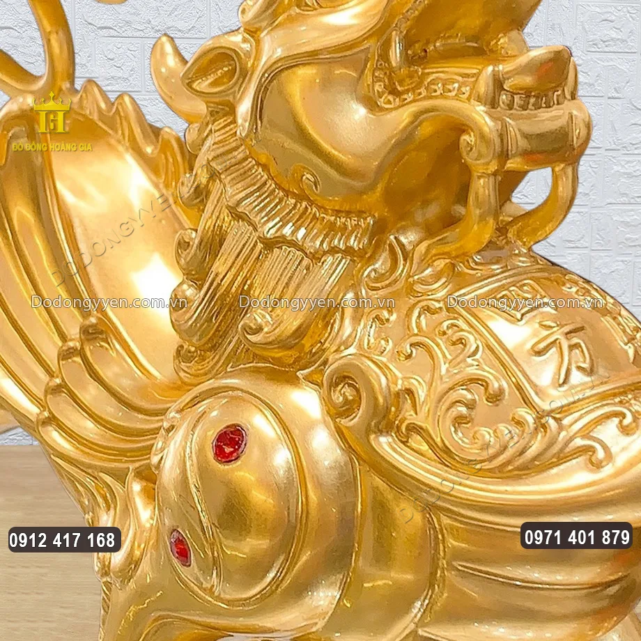 Vật phẩm nên đặt trên cao, tại nơi sáng sủa, sạch sẽ